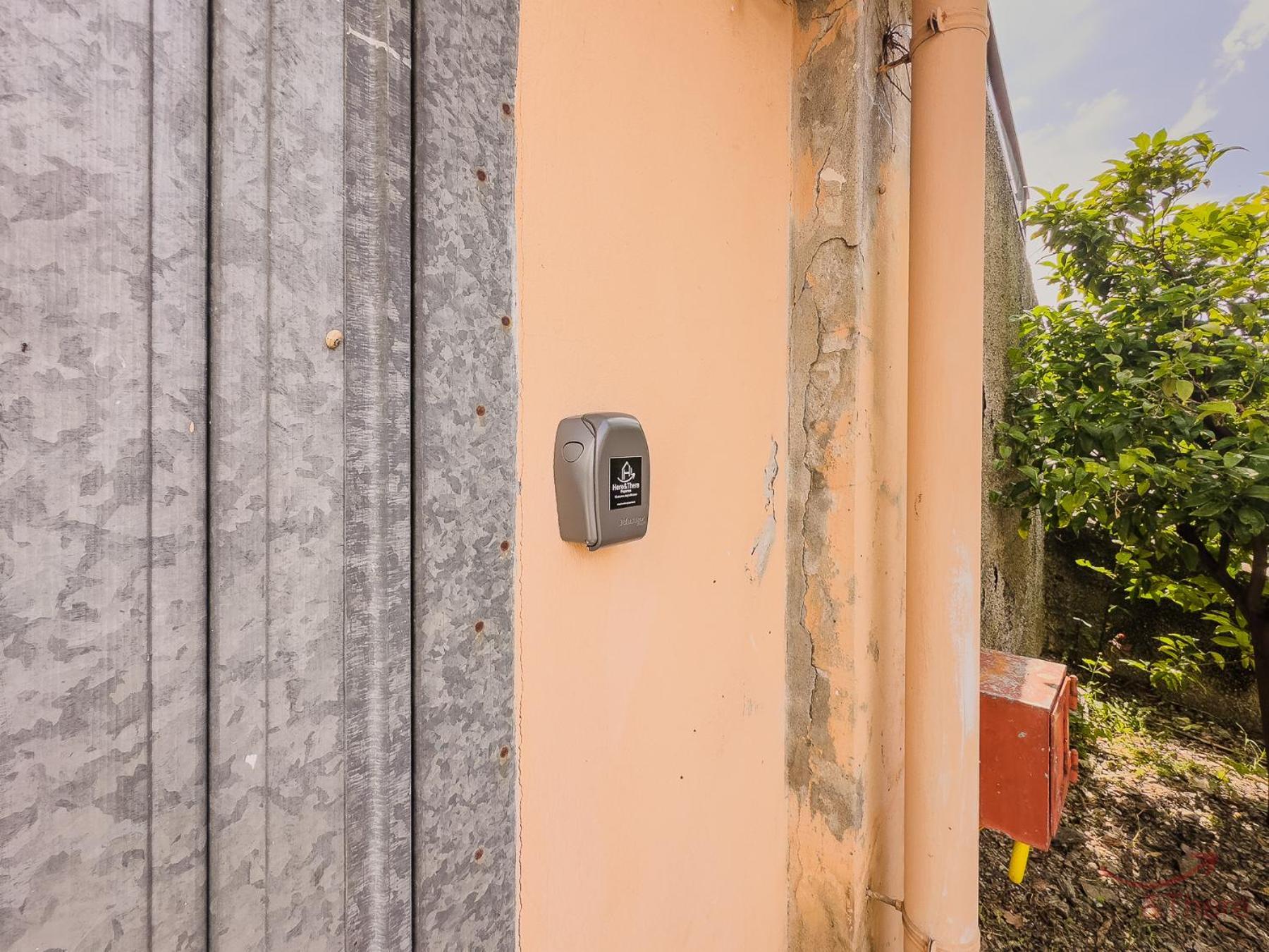 Garden & Sea View - Free Beach Access And Garage - Wifi Varazze Exterior photo